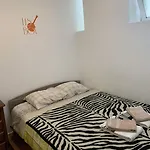 House And In 2*