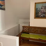 House And In ゲストハウス