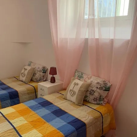 House And In בית הארחה ליסבון