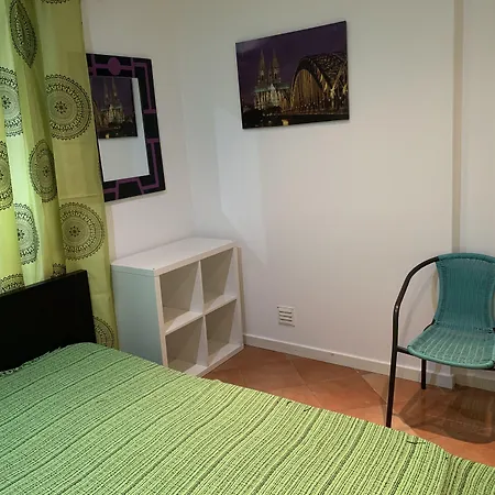 House And In 2* ליסבון