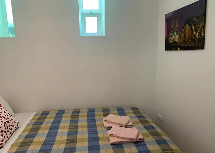 House And In 2*