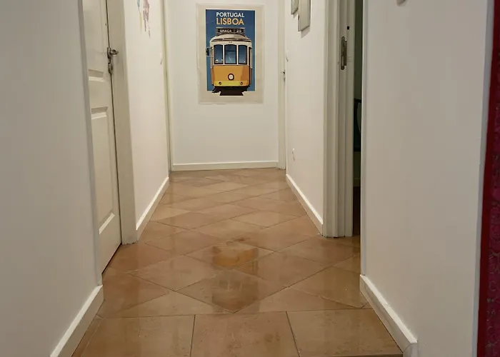 בית הארחה House And In ליסבון