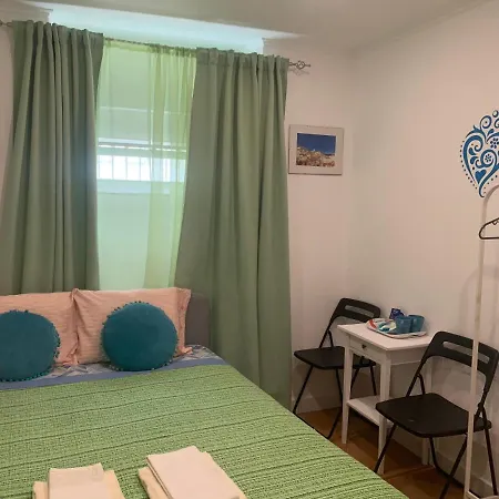 Gasthof House And In Lissabon